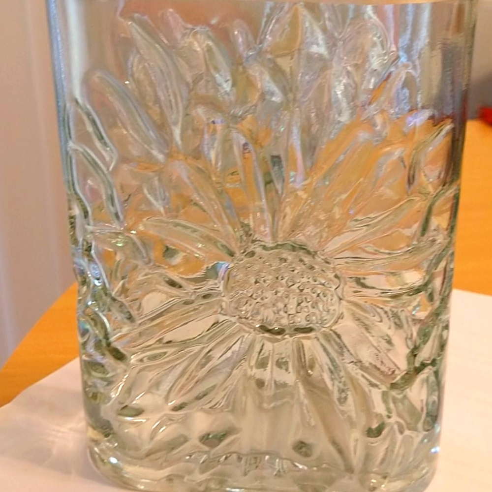 Glass decorative vase storage